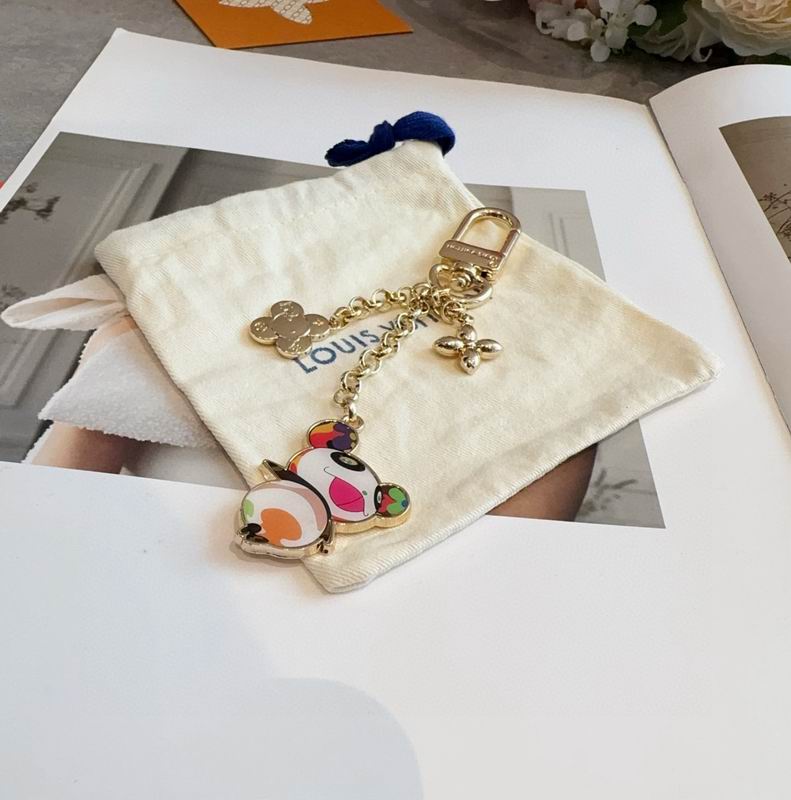LV keyring m03